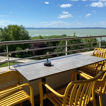 Splendor Balaton - Club 218 Wellness Apartament *