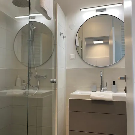 Splendor Balaton - Club 218 Wellness Apartament Siófok